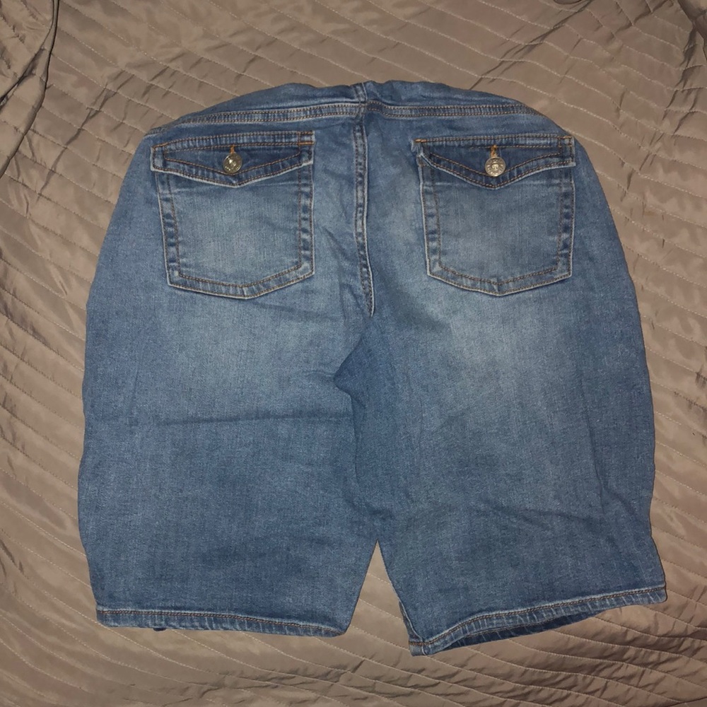 3 Pairs of Maternity Bermuda Shorts ❤️
